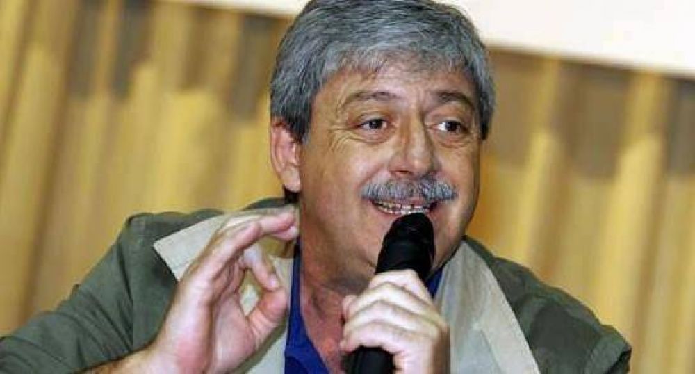 "Que Bonfatti sepa que no es momento de aumentar impuestos"