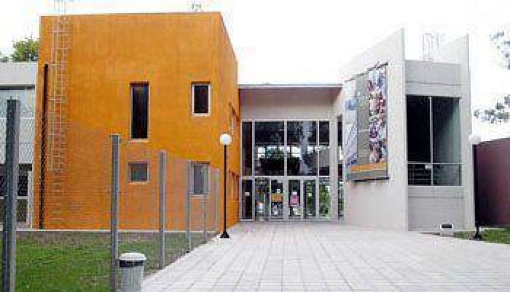 Contin�a abierta la inscripci�n al Programa de Becas Universitarias.