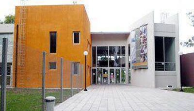 Contin�a abierta la inscripci�n al Programa de Becas Universitarias.