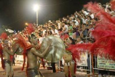 Comienzan ma�ana los Carnavales varelenses