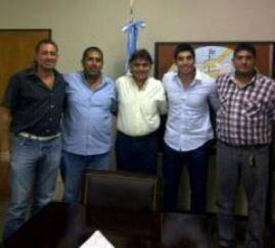 Guti�rrez puso en marcha una Direcci�n en manos de los movimientos sociales