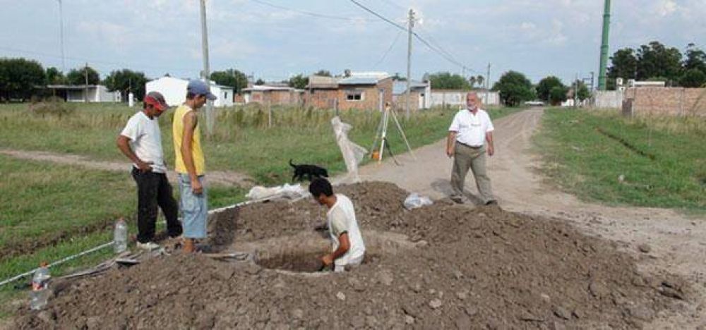 Goya: Municipalidad construye obra cloacal en barrio Prefectura Naval Argentina
