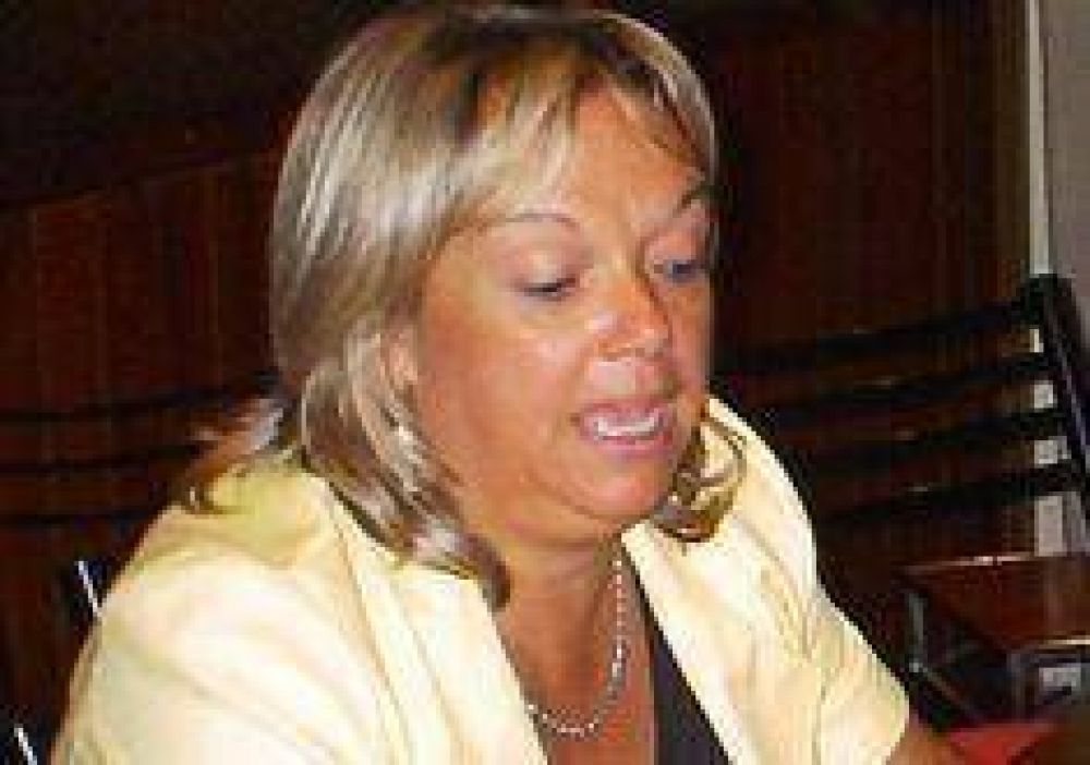 Azula: "Los radicales tenemos que ver por qu� en ocho a�os perdimos 200 mil votos en la provincia"
