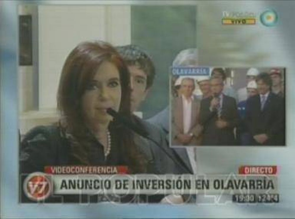 La Presidenta sali� en videconferencia con la f�brica Cementos Avellaneda