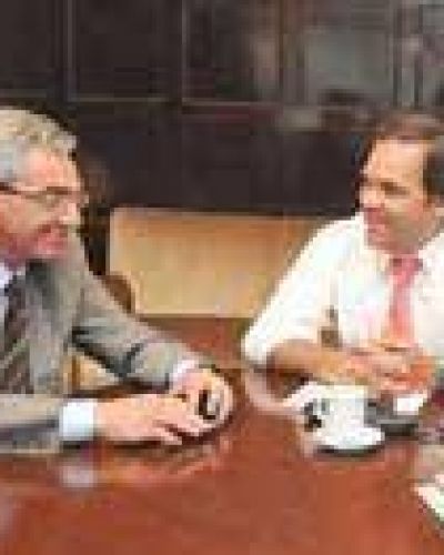 Meoni se reuni� con Alberto P�rez, Jefe de Gabinete y Gobierno.