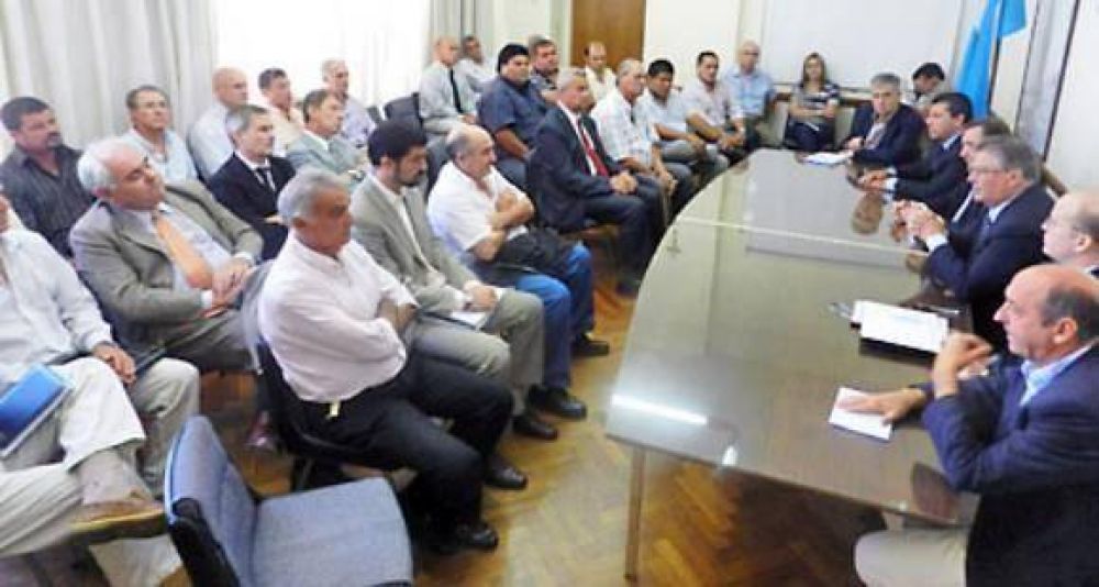 La provincia y frigor�ficos buscan una salida a la crisis del sector