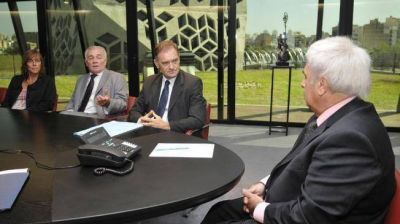 Eval�an transferir la usina Pilar a la Naci�n