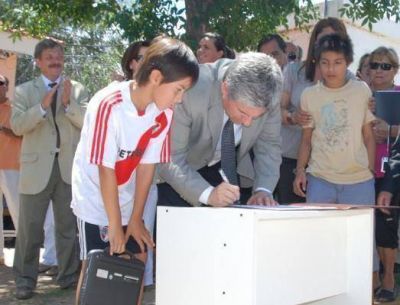 M�s obras para el pueblo de Carpinter�a
