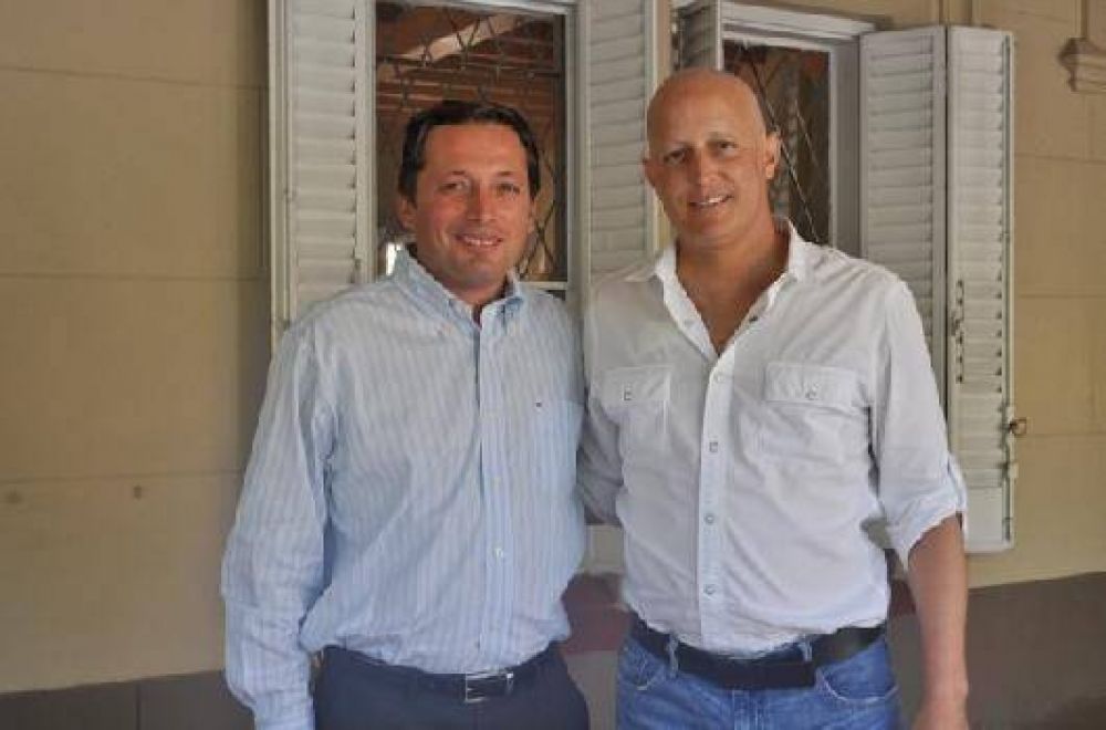 Insaurralde y Gray acordaron pol�ticas para la regi�n