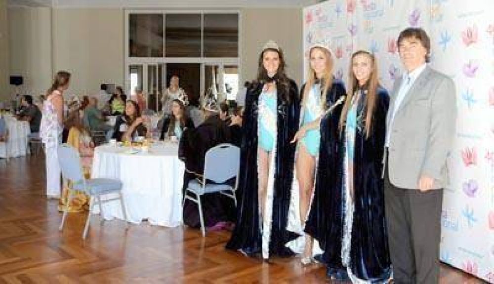 La nueva Reina Nacional del Mar comenz� funciones