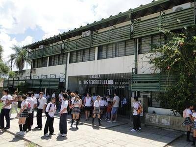 Cierre de escuelas de verano: destacan la tarea de docentes 	
