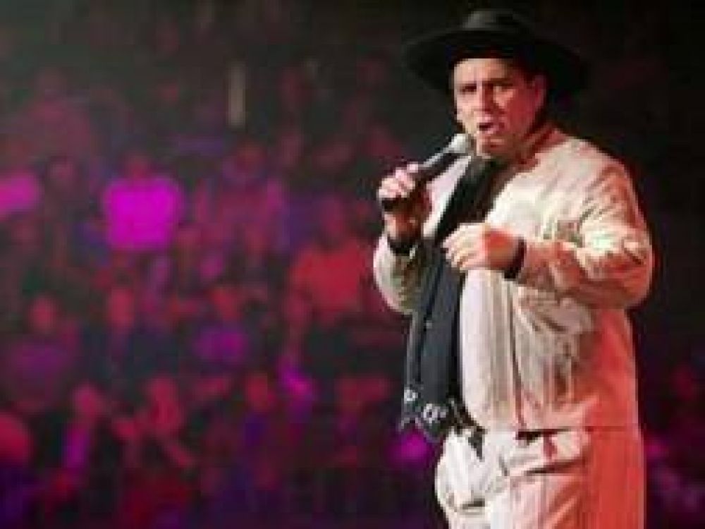 El Chaque�o Palavecino brill� en la primera noche en el Festival de Baradero