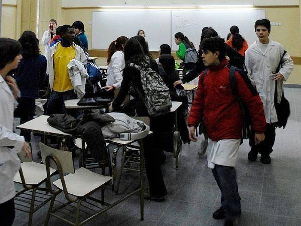 Paritarias docentes: "La oferta fue insuficiente y por eso la hemos rechazado"