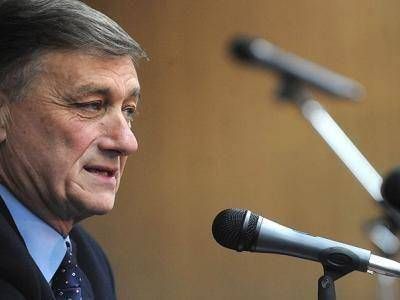 Binner: �Debemos reemplazar la violencia por el di�logo para solucionar los problemas de los argentinos�