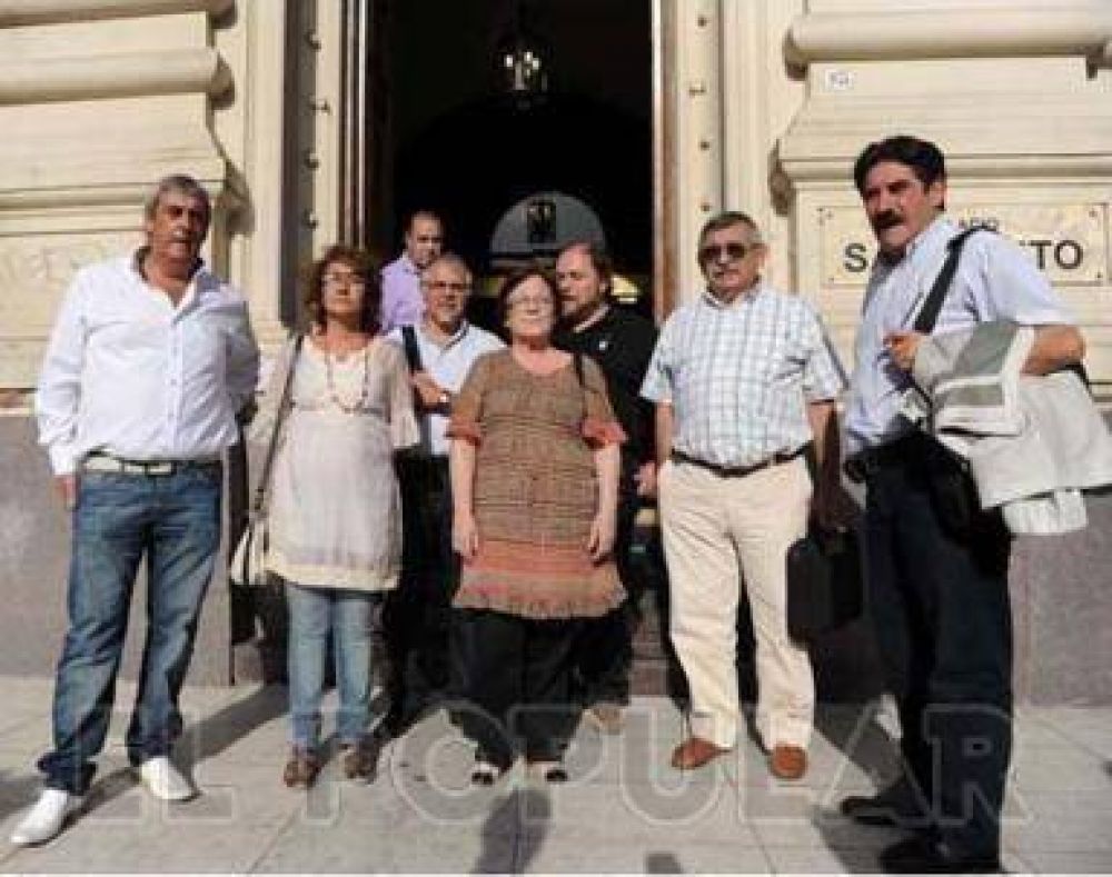Docentes rechazaron la oferta del gobierno
