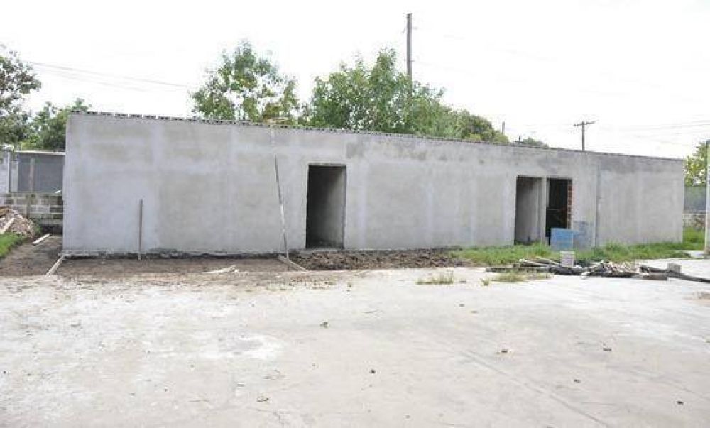 El Municipio trabaja en la ampliaci�n de la Escuela del barrio Otamendi