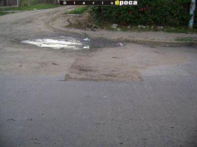 Avanzan las obras en el centro pero los baches complican en los barrios