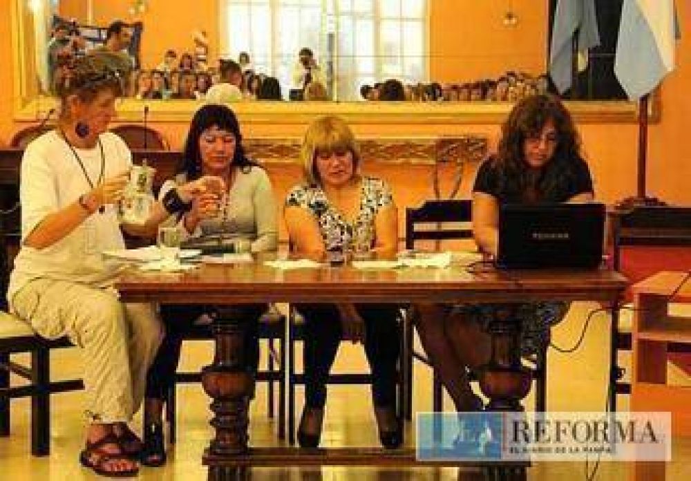 Se inauguraron las Jornadas Municipales Abolicionistas sobre Prostituci�n y Trata de Mujeres, Ni�as y Ni�os