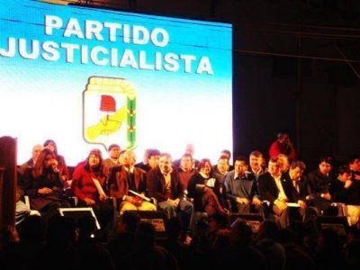 Crece descontento de la militancia peronista y se analiza una movilizaci�n