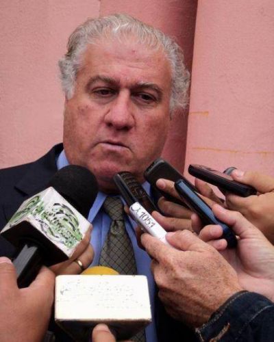 Para Sergio Flinta "la carta de Fabi�n R�os fue de despedida"
