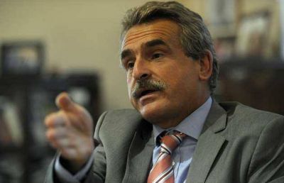 Para Rossi, �la situaci�n de la seguridad en Rosario es extremadamente grave� 