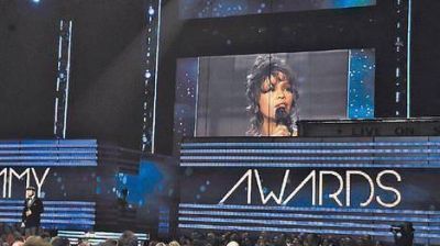 Creen que Whitney muri� ahogada