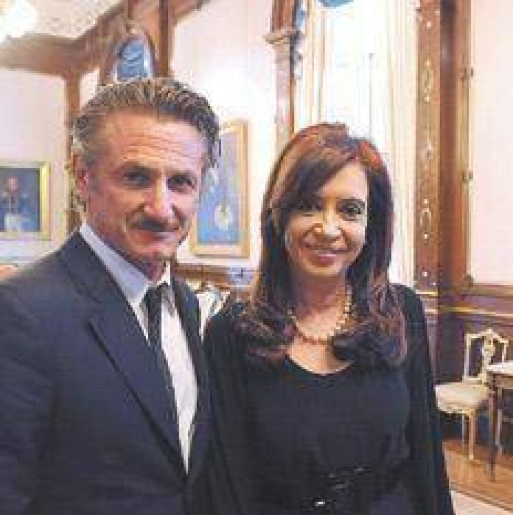 Con apoyos que vienen desde Hollywood