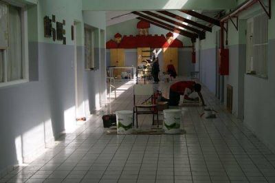 Aseguran que el 60% de los edificios escolares ya han sido refaccionadas