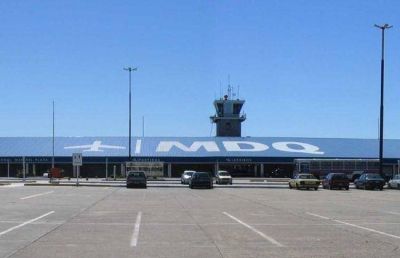 Volar a Mar del Plata costar� un 20% m�s