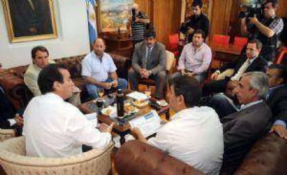 El plan de viviendas de P�rez prev� tasas de 12% anual