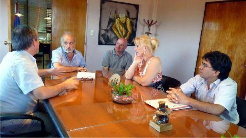 Wanda expuso sus proyectos educativos ante el ministro de Educaci�n