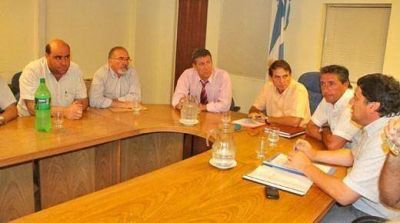 Intendentes radicales piden reflotar plan de viviendas Fovicor para el interior