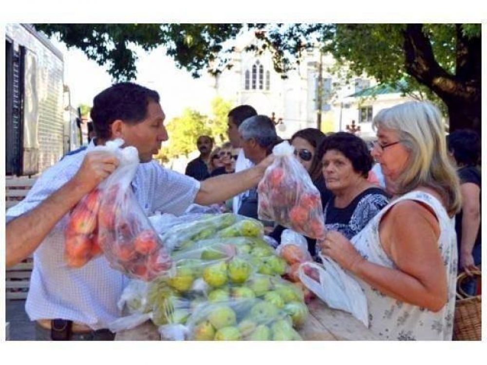 Se vendieron m�s de 16.000 kilos de Frutas para Todos en Entre R�os