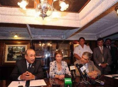 R�os consider� que es �soberan�a� la construcci�n del Polo Log�stico Ant�rtico