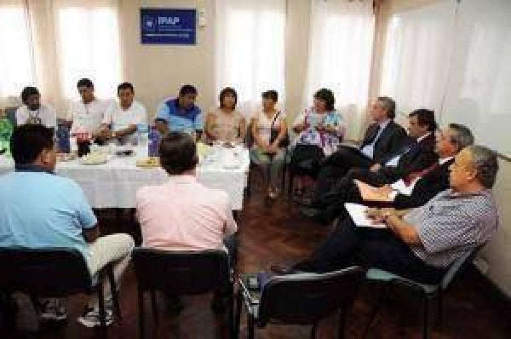 Iniciaron las negociaciones salariales entre el gobierno y los gremios de Jujuy