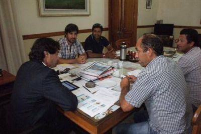 Pittelli recibi� al Sindicato Municipal y el acuerdo salarial est� cerca 
