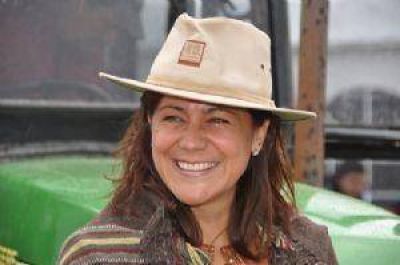 Viene a San Juan la secretaria de Agricultura y entregar� subsidios