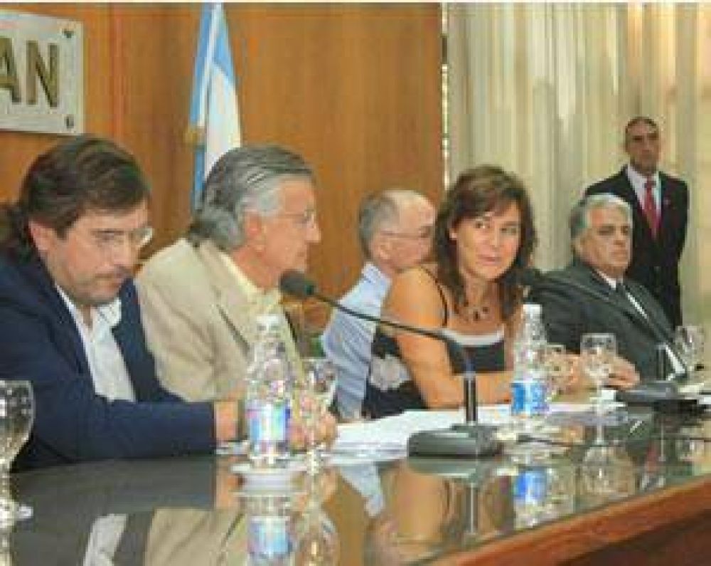  Bater�a de anuncios para el sector productivo