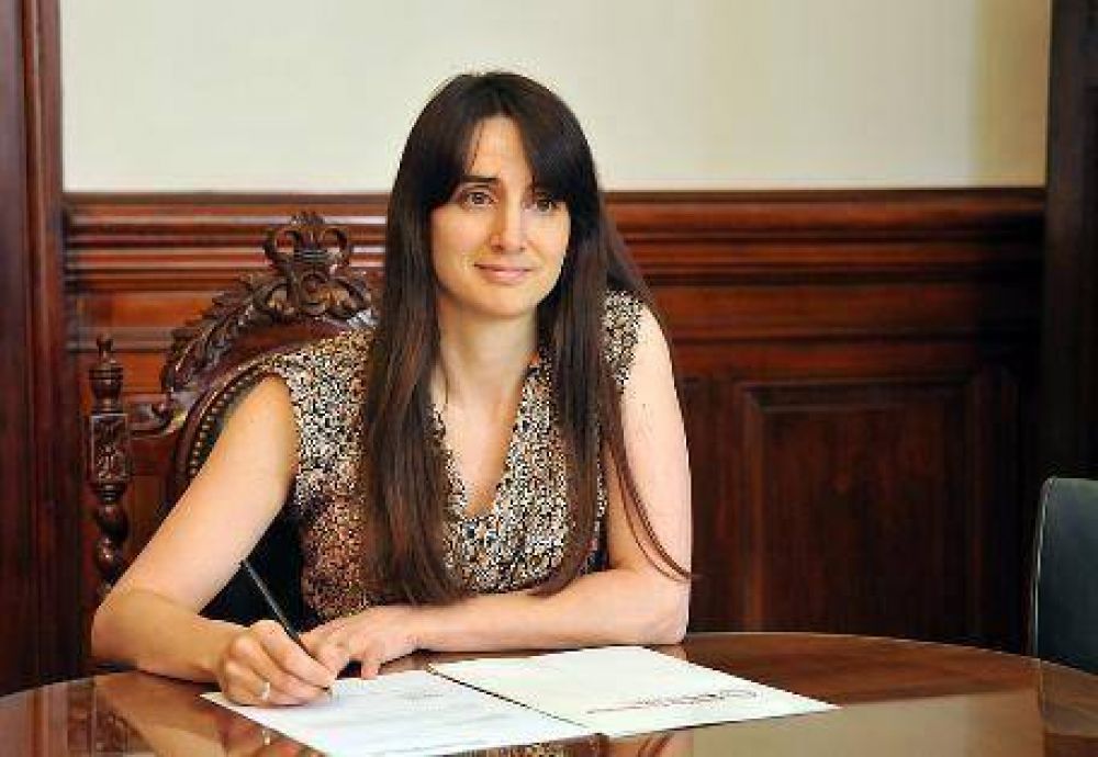 Ponen en funciones a una lanusense al frente del Servicio Penitenciario Bonaerense