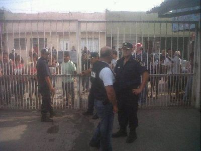 Desalojan por alquileres impagos �la saladita� del centro de Pilar