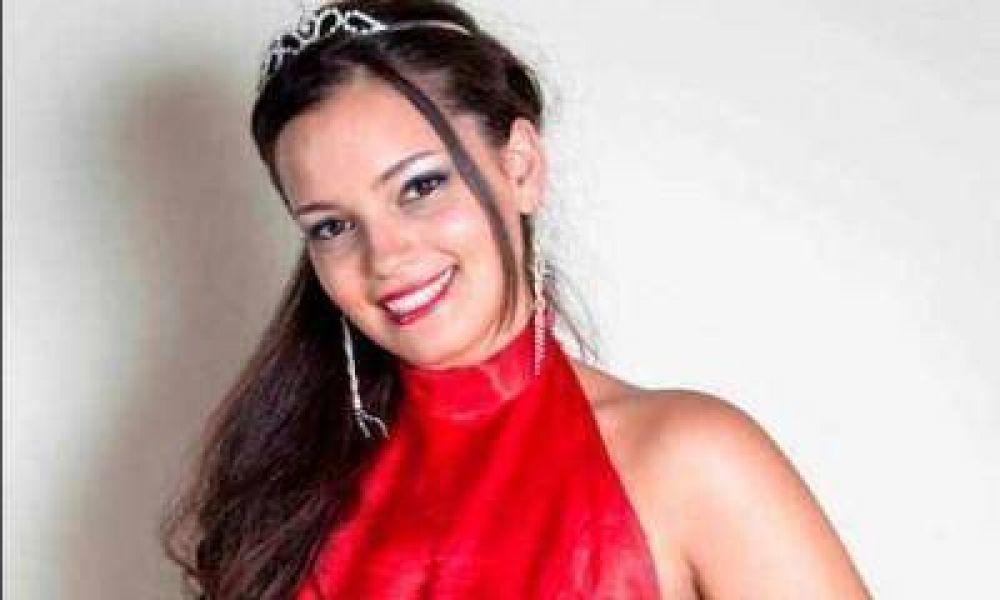 En una elecci�n bajo la lluvia, Tupungato coron� a su nueva reina, Cecilia Garc�a