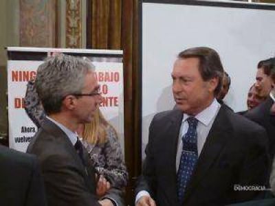 Polic�a Municipal: para Meoni, s�lo se transfieren los problemas de seguridad