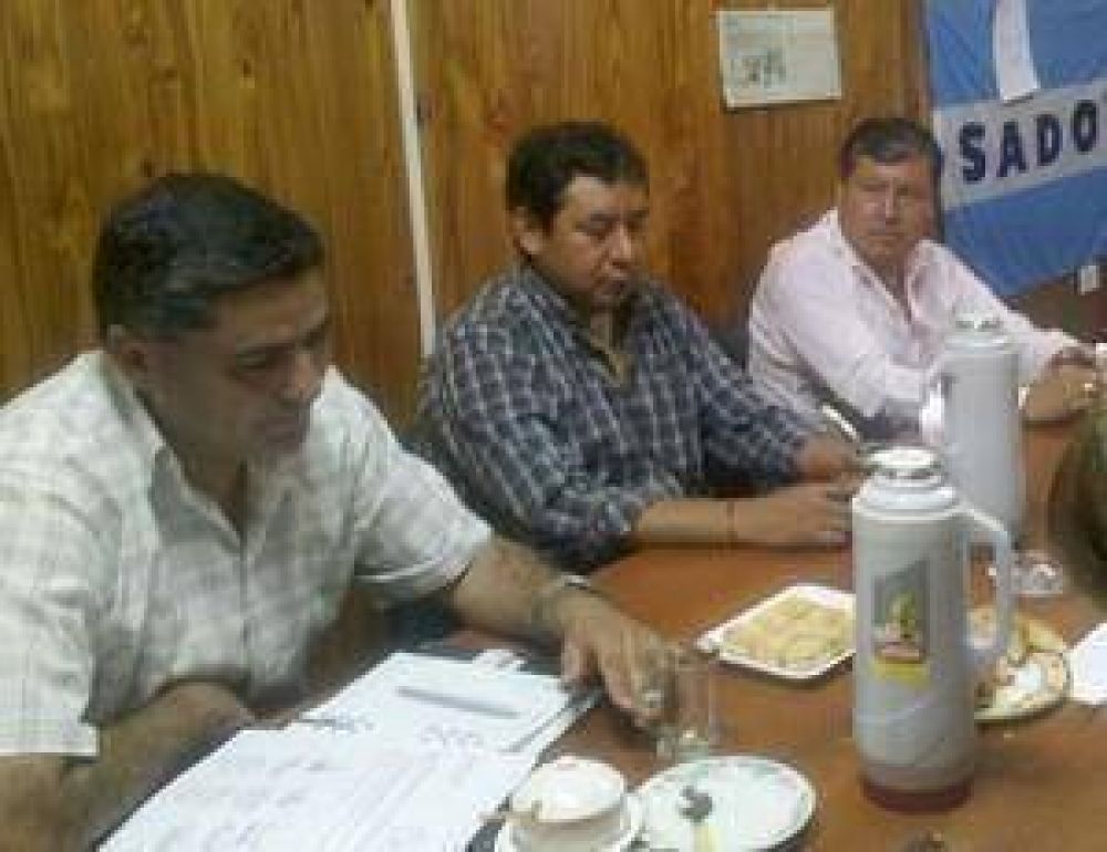 Gremios docentes de Jujuy declaran estado de alerta y movilización