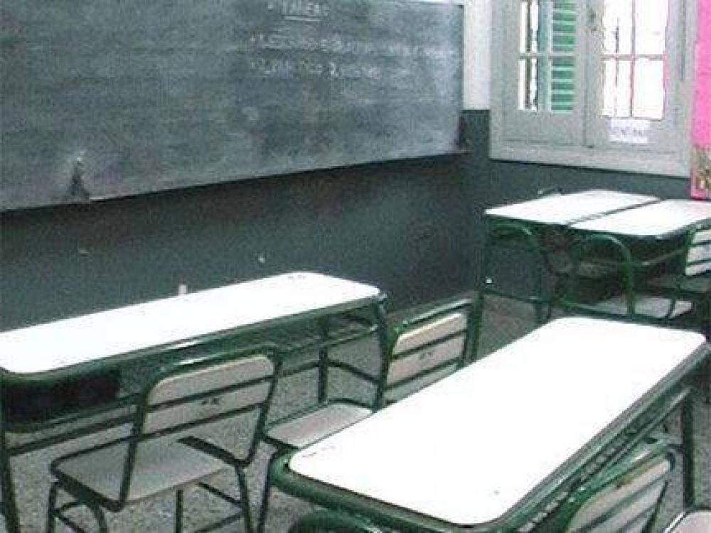 Desde UDA advierten que �peligra el inicio de clases si no se llega a un acuerdo salarial�