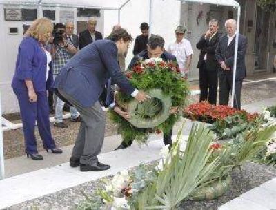 La Intendente Giroldi particip� de un nuevo Homenaje al Ingeniero Agust�n Rocca