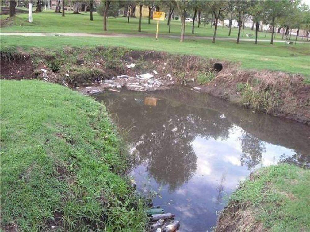 A pesar del temporal, los canales desagotaron r�pidamente el agua