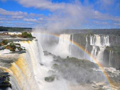 Oficializar�n a las Cataratas del Iguaz� como una de las nuevas siete maravillas naturales del mundo 