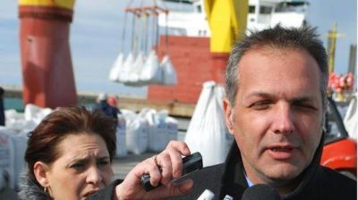 Buzzi conf�a en que se mantendr�n los cupos de exportaci�n petrolera