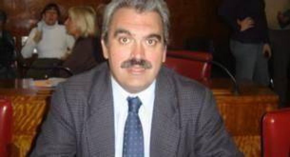 Rosso asegur� que la modificaci�n del reglamento interno del Concejo solo busca agilizar su funcionamiento