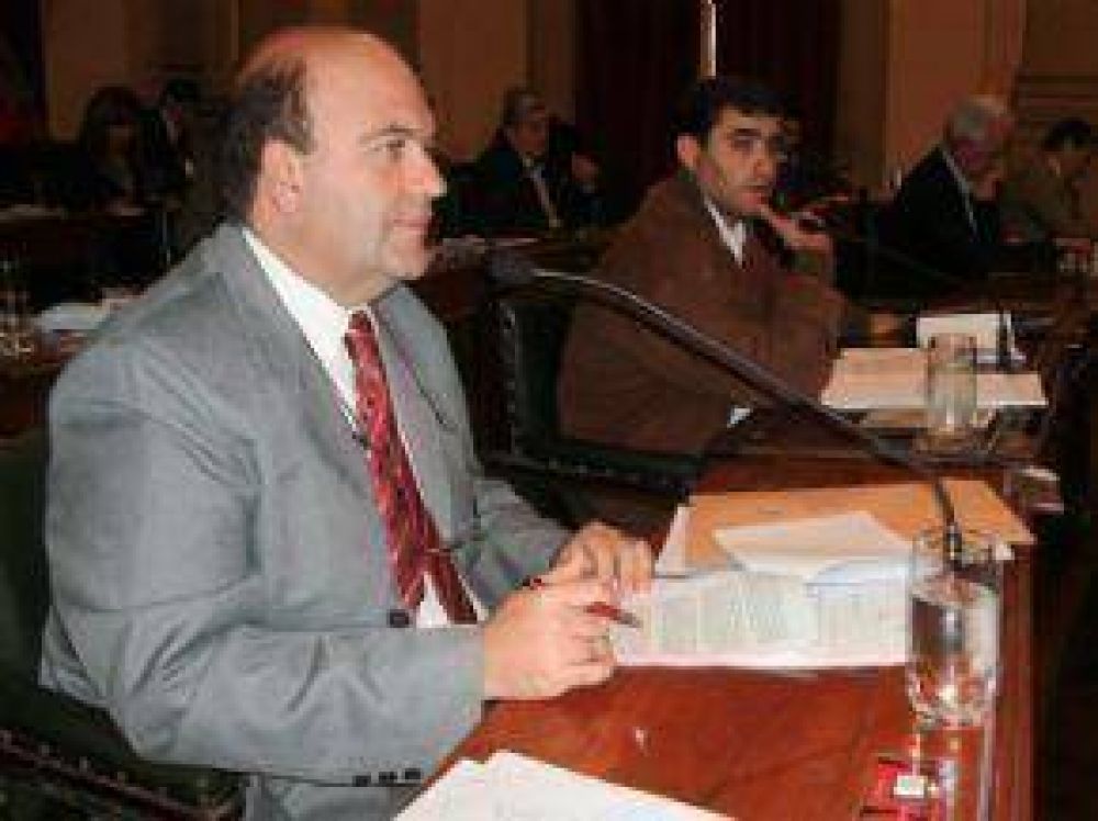 Senadores del PJ iniciar�n reuniones con los ministros